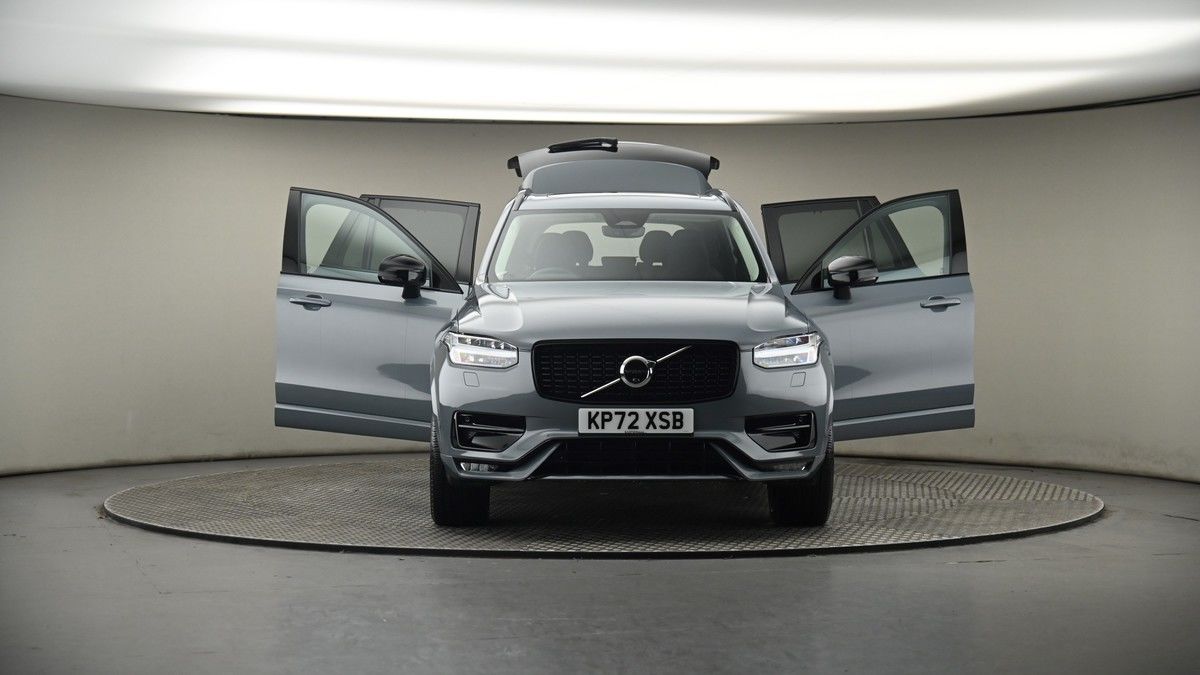 More views of Volvo XC90