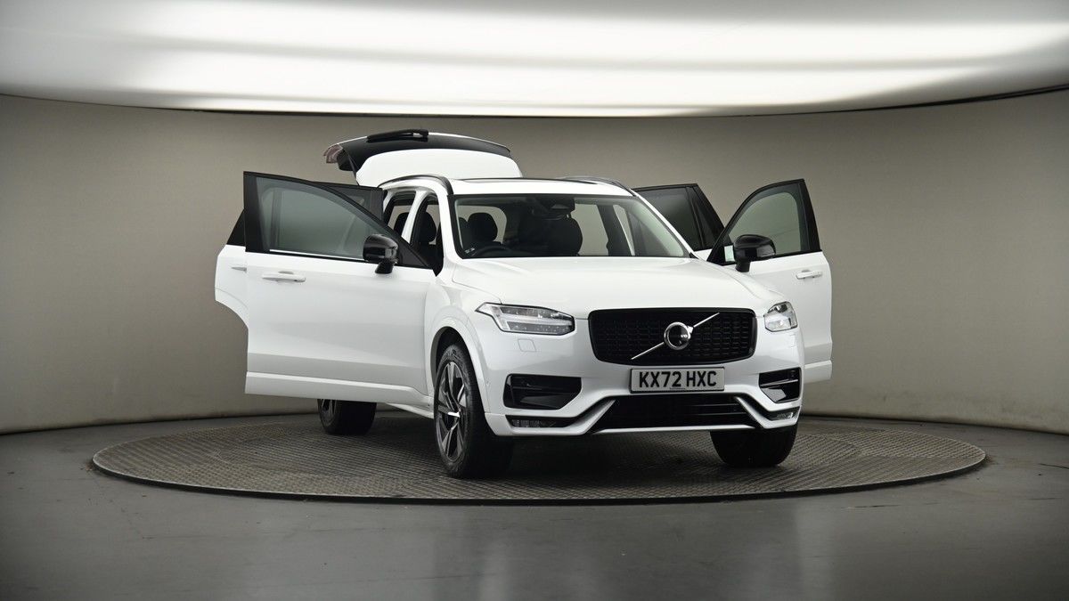 More views of Volvo XC90