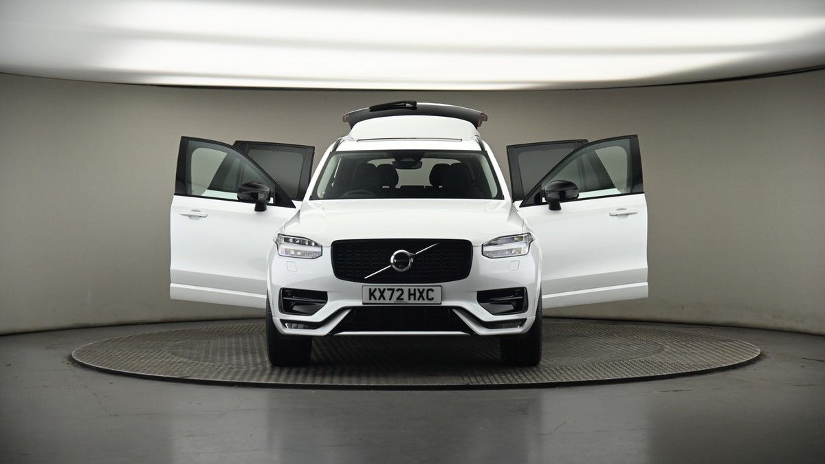 More views of Volvo XC90