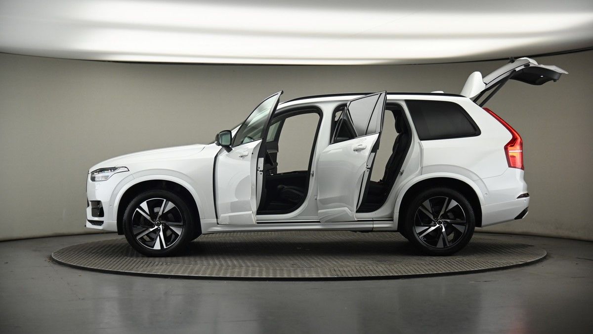 More views of Volvo XC90