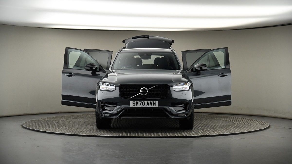 More views of Volvo XC90