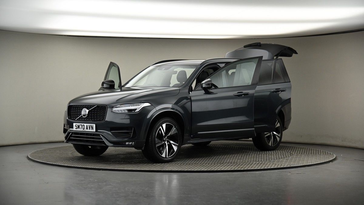 More views of Volvo XC90