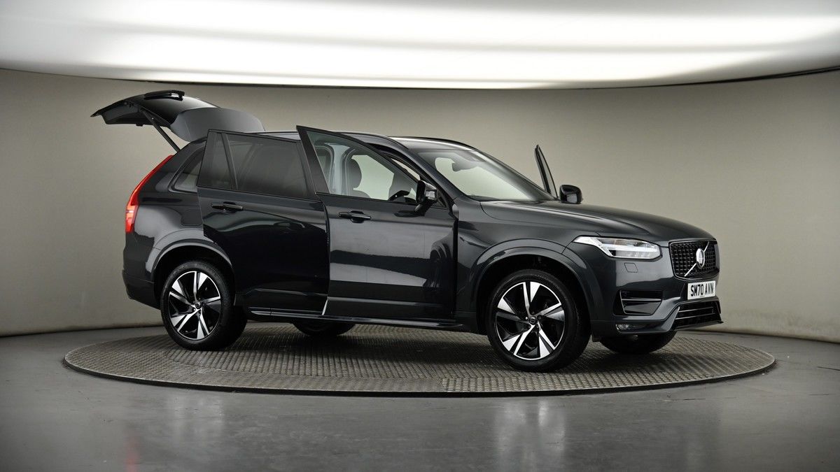 More views of Volvo XC90