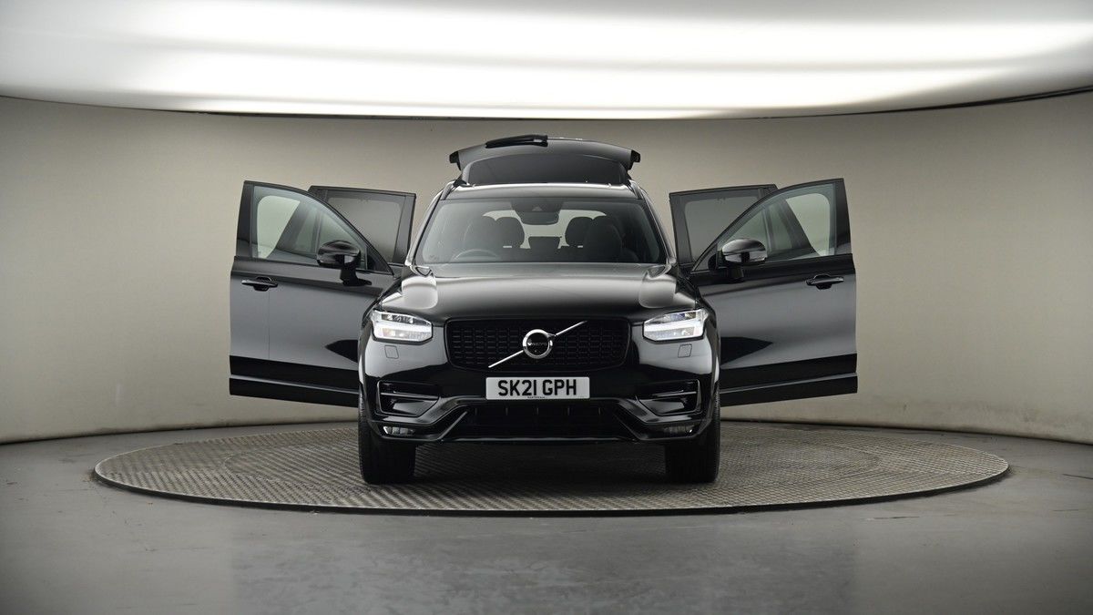 More views of Volvo XC90