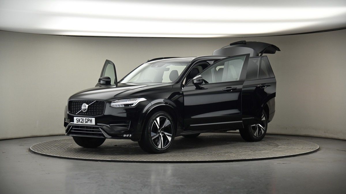 More views of Volvo XC90