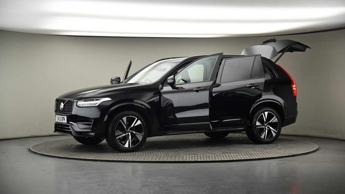 More views of Volvo XC90