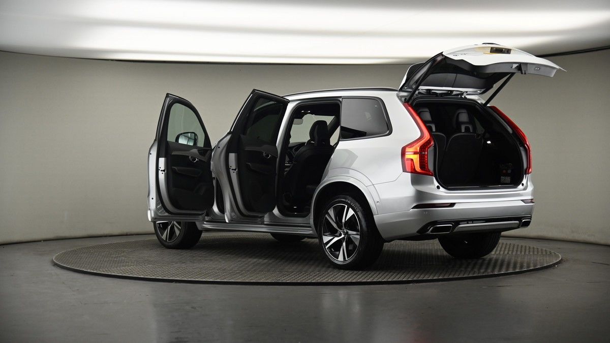 More views of Volvo XC90