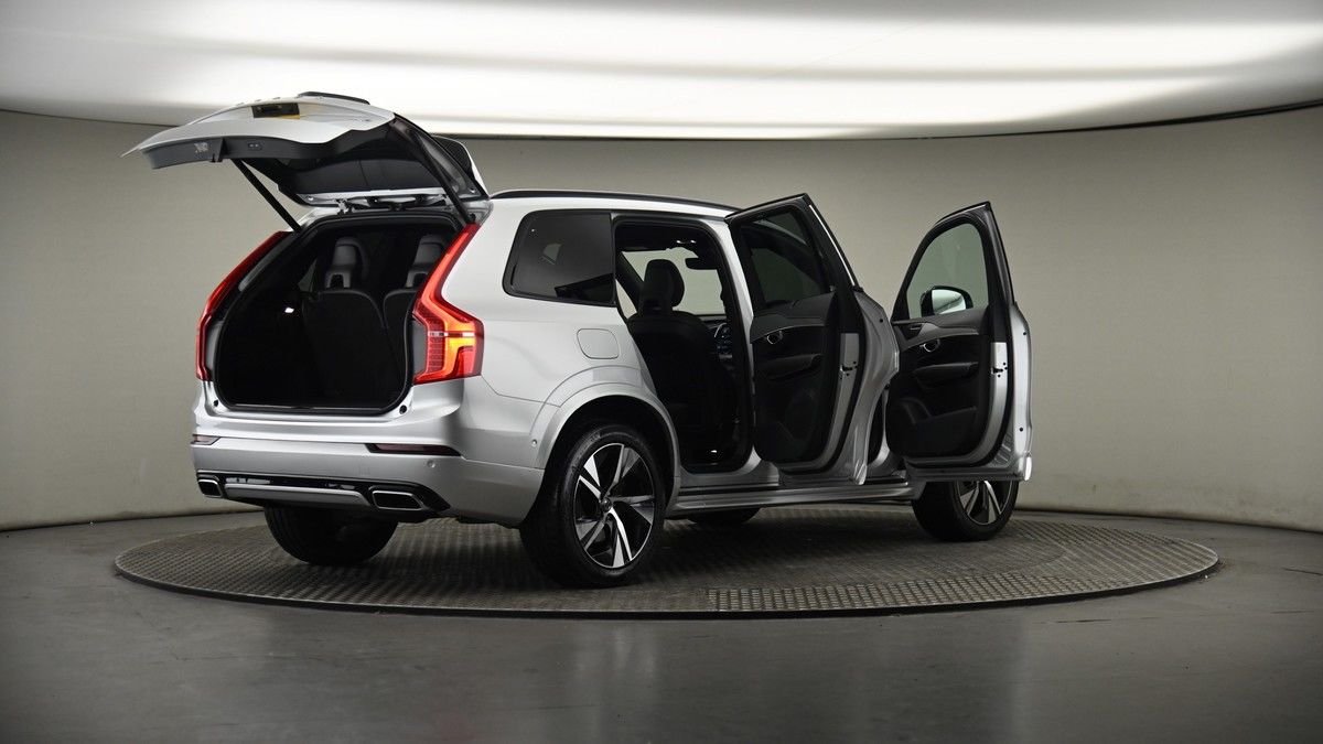 More views of Volvo XC90