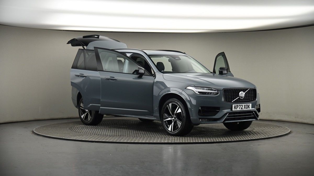 More views of Volvo XC90