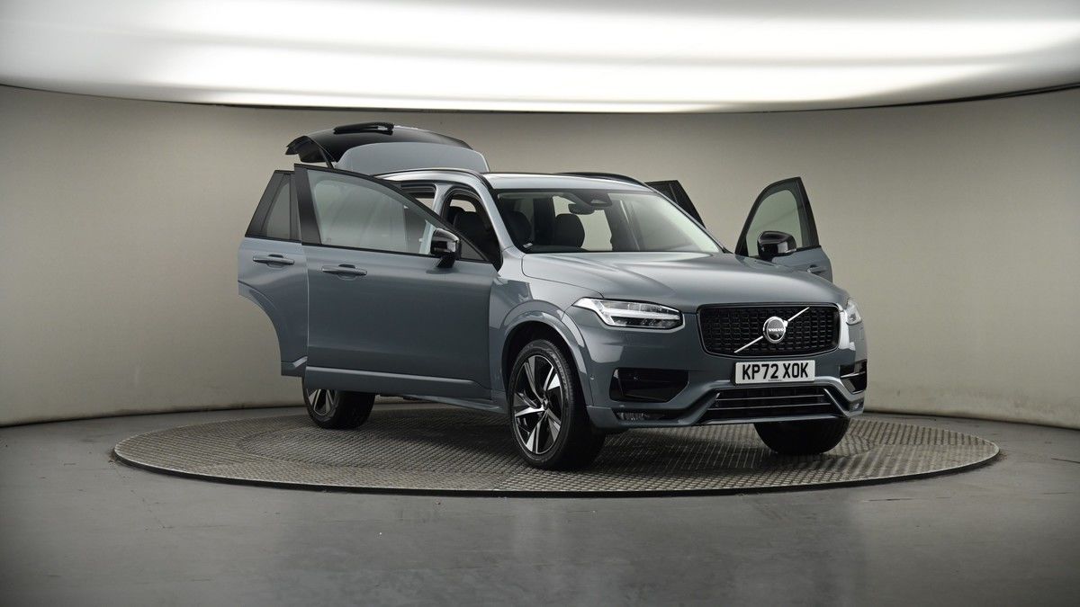 More views of Volvo XC90