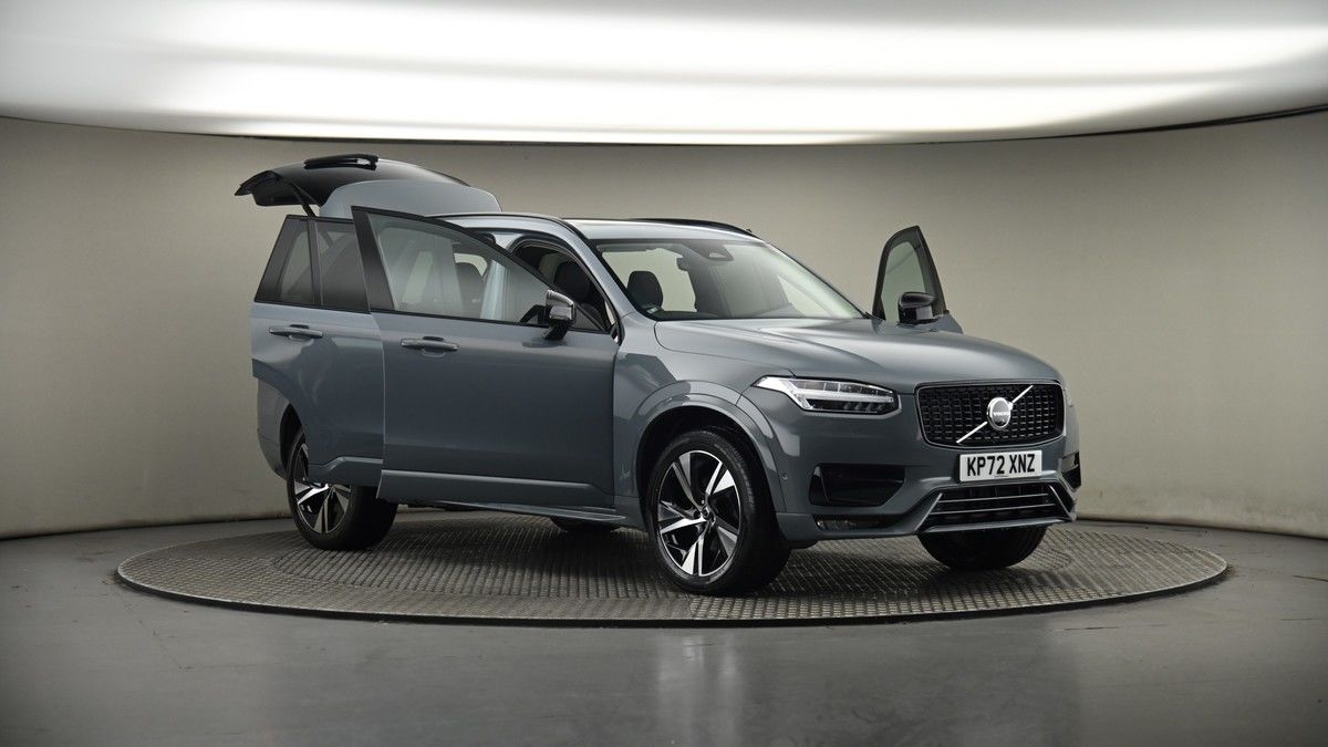 More views of Volvo XC90