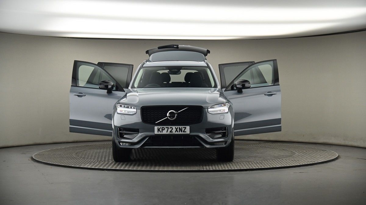 More views of Volvo XC90