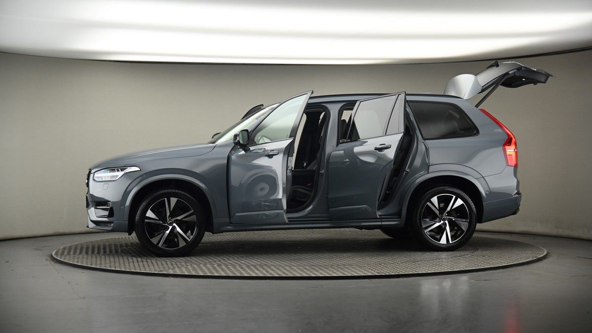 More views of Volvo XC90