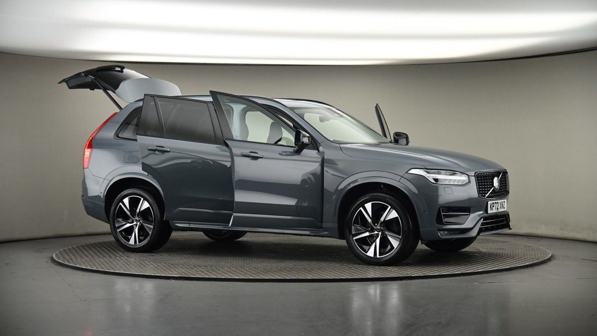 More views of Volvo XC90