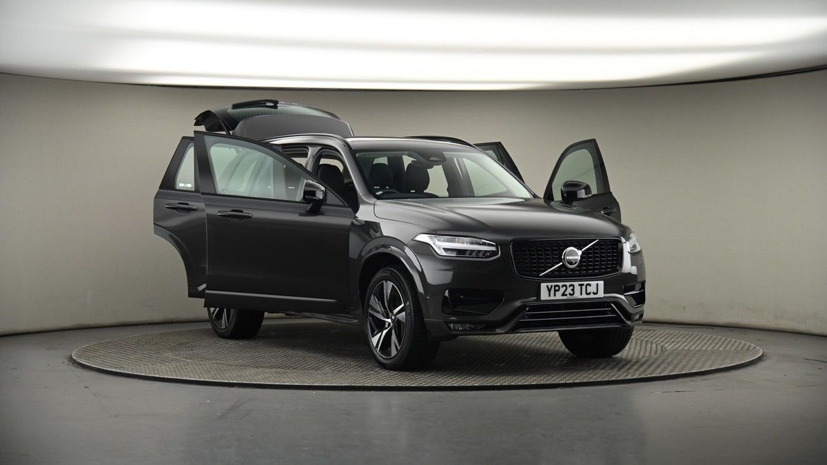 More views of Volvo XC90