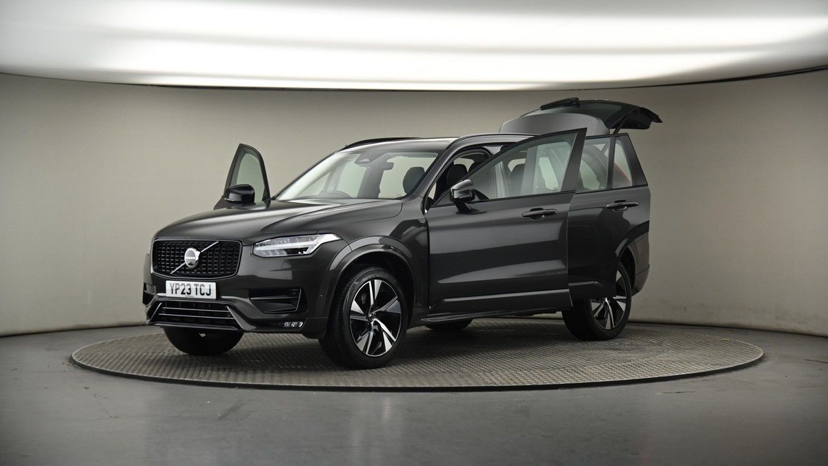 More views of Volvo XC90