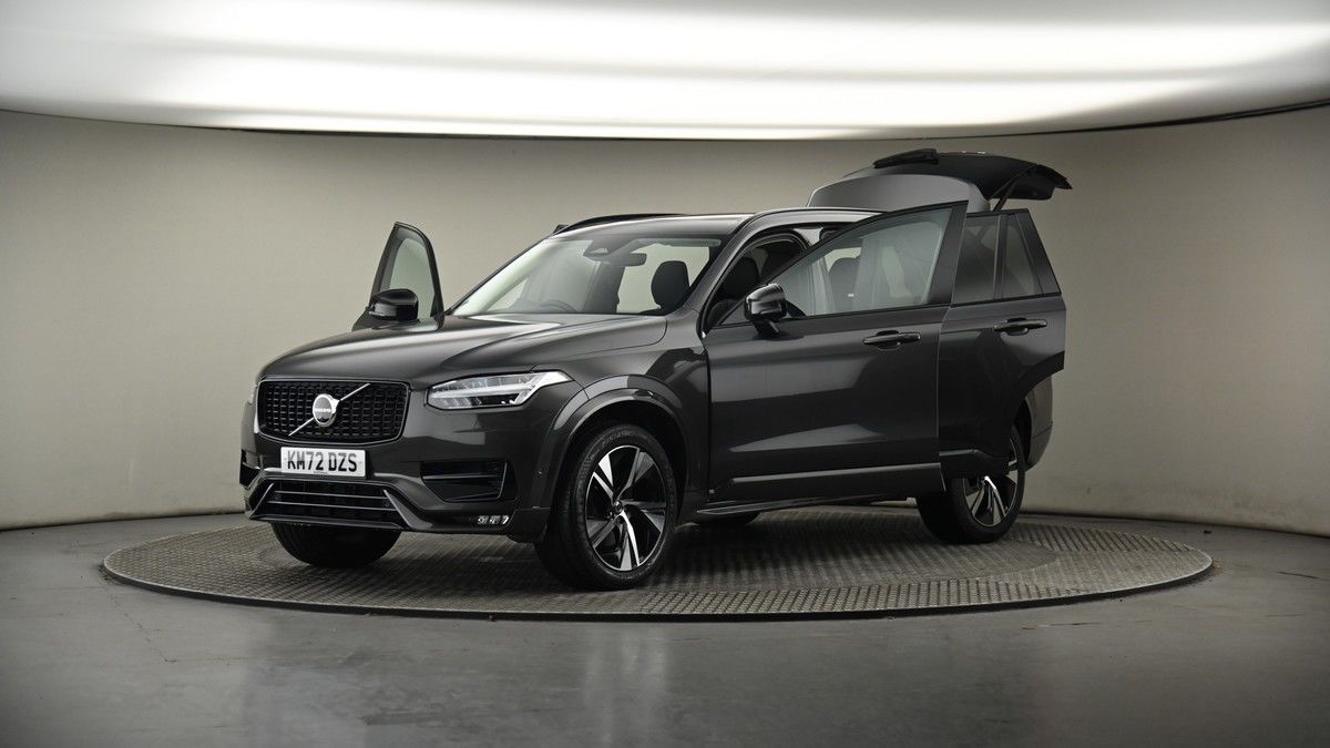 More views of Volvo XC90