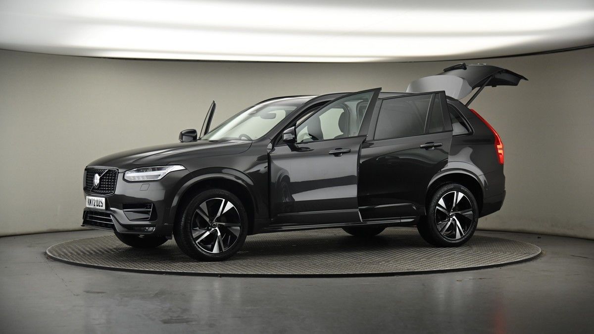 More views of Volvo XC90