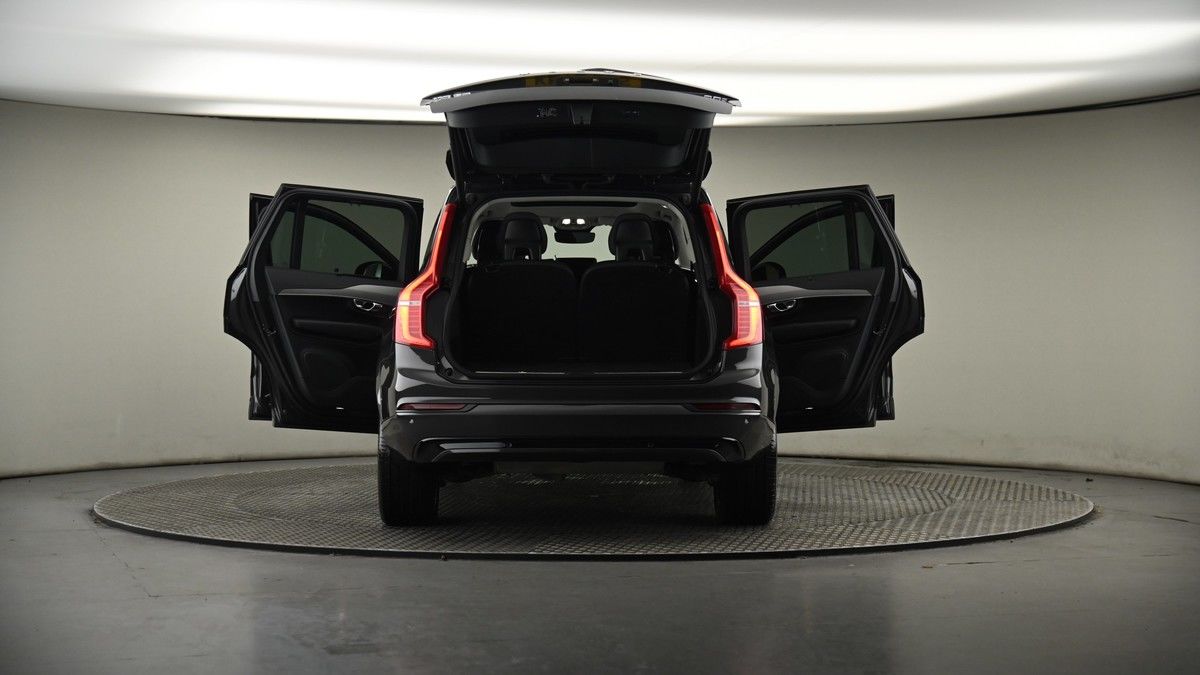 More views of Volvo XC90