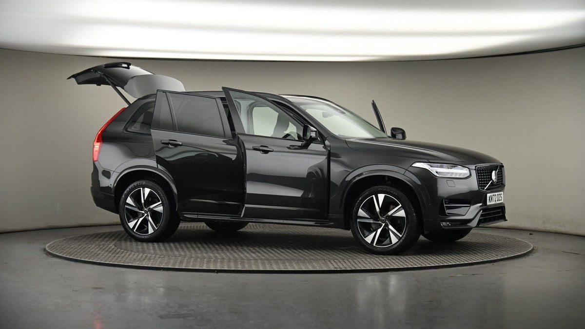 More views of Volvo XC90