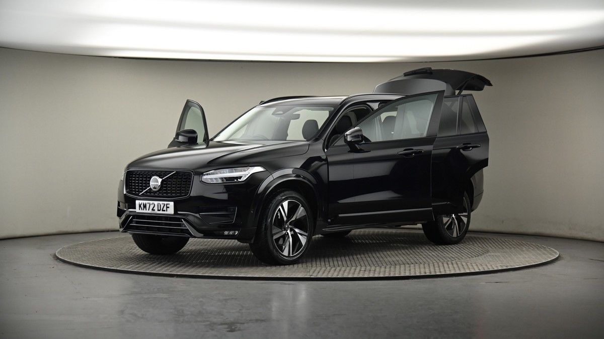 More views of Volvo XC90