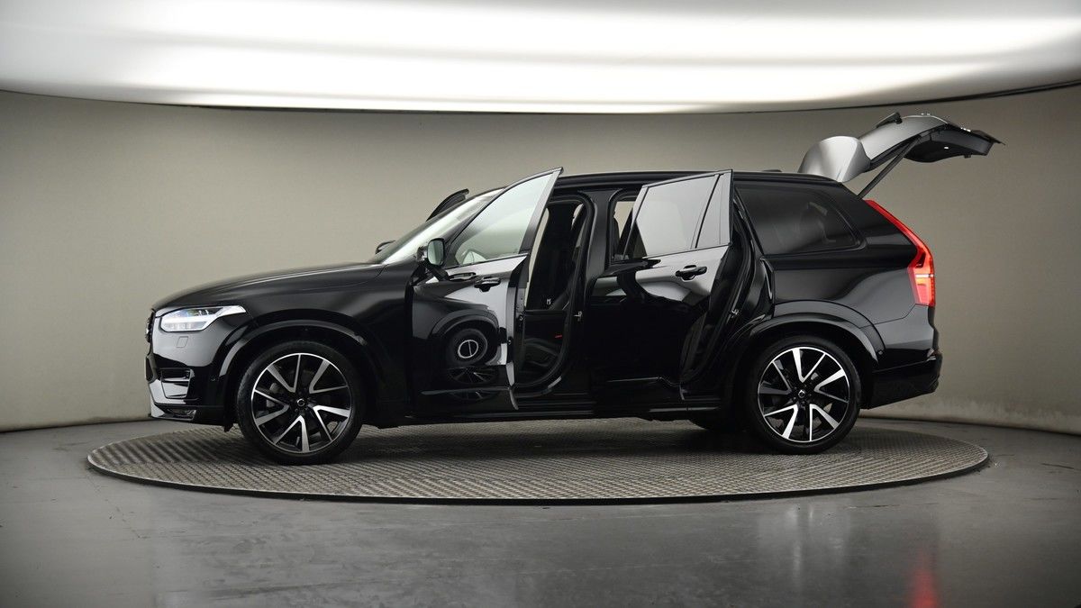 More views of Volvo XC90