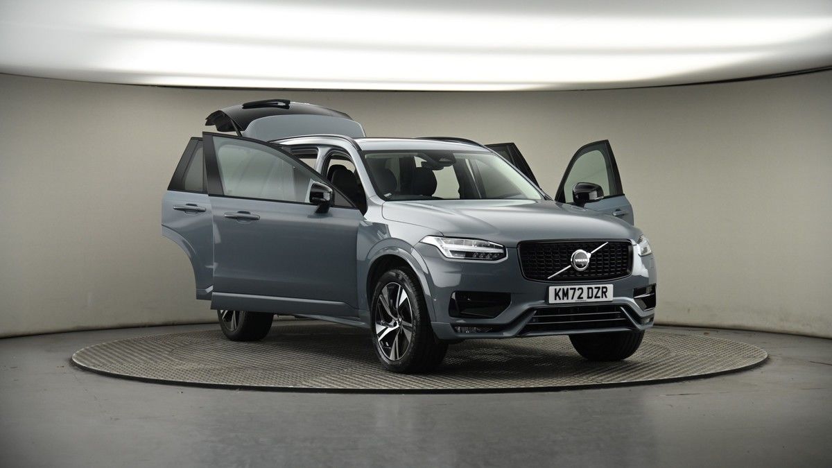 More views of Volvo XC90