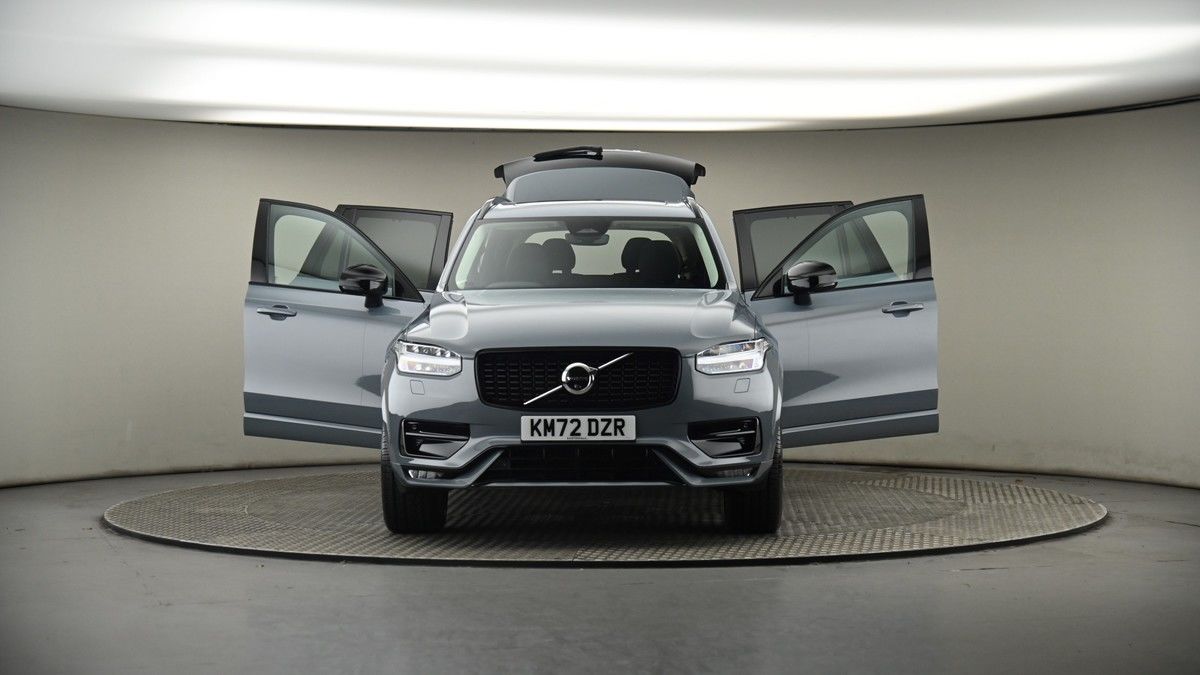 More views of Volvo XC90