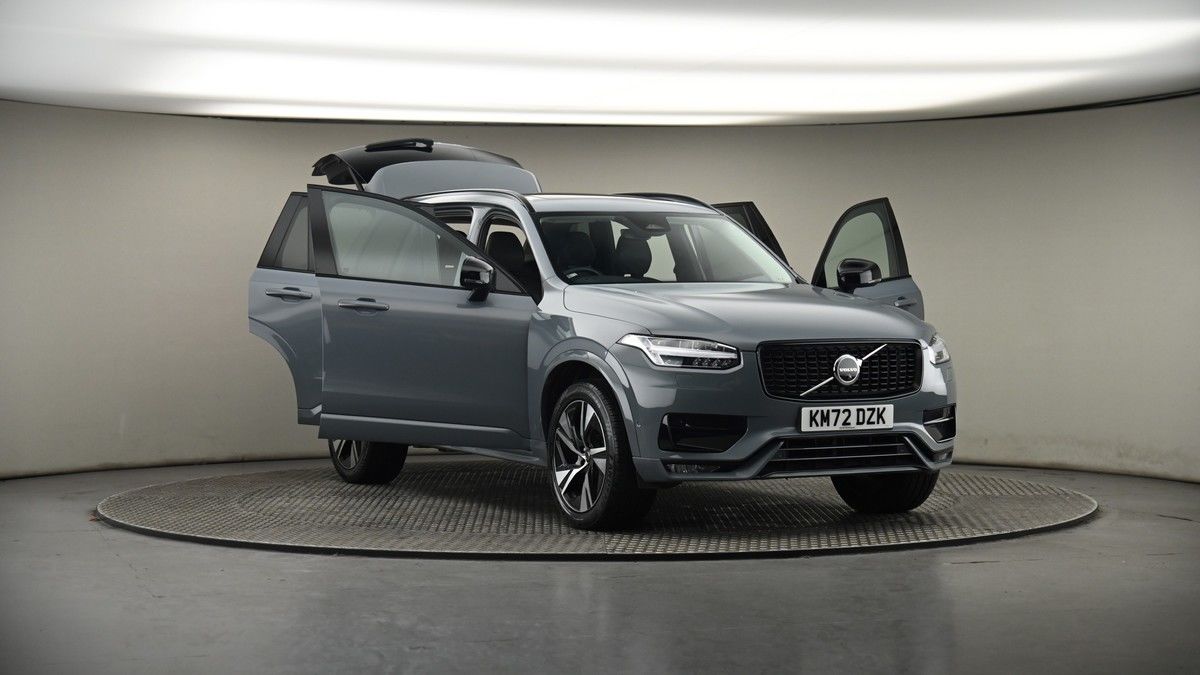 More views of Volvo XC90