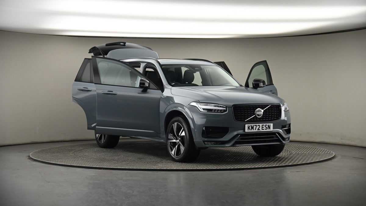 More views of Volvo XC90