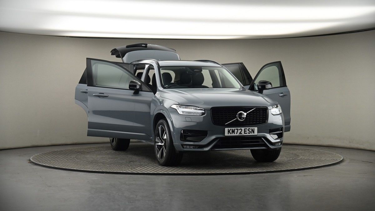 More views of Volvo XC90