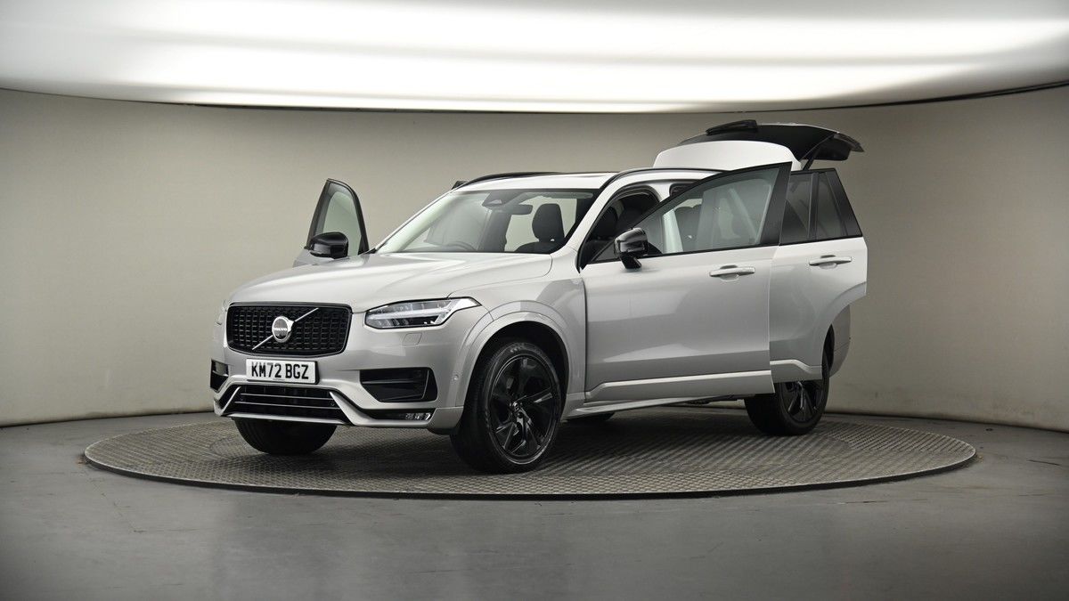 More views of Volvo XC90