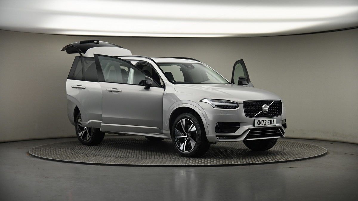 More views of Volvo XC90