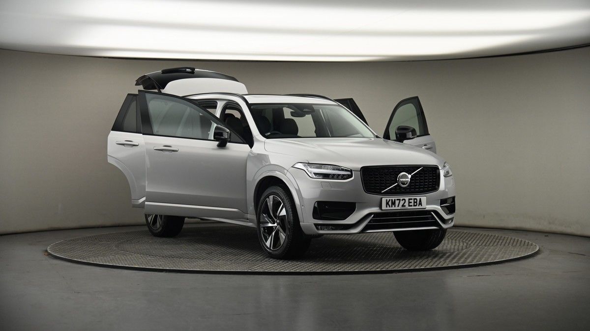 More views of Volvo XC90