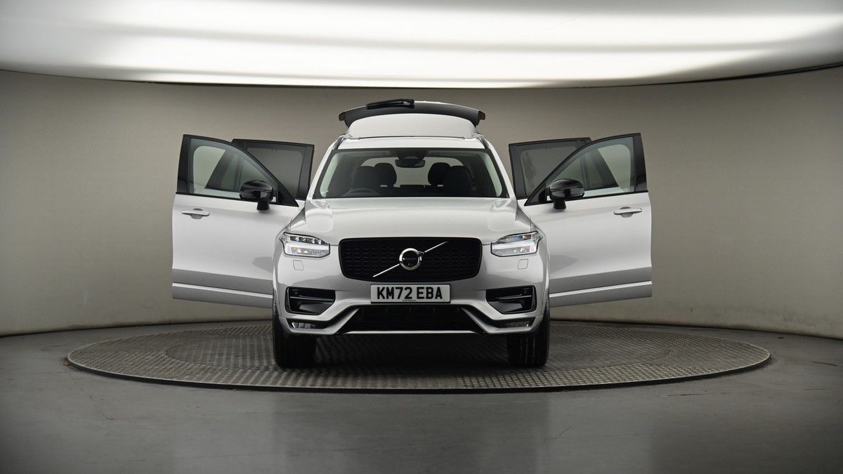 More views of Volvo XC90