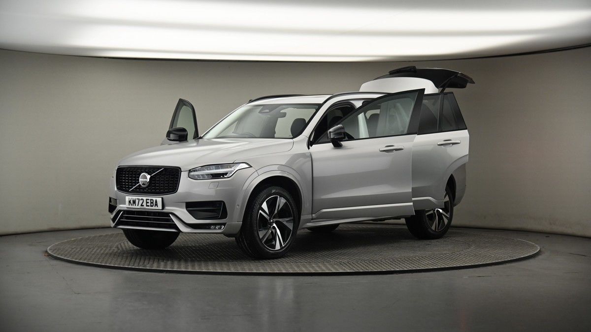 More views of Volvo XC90