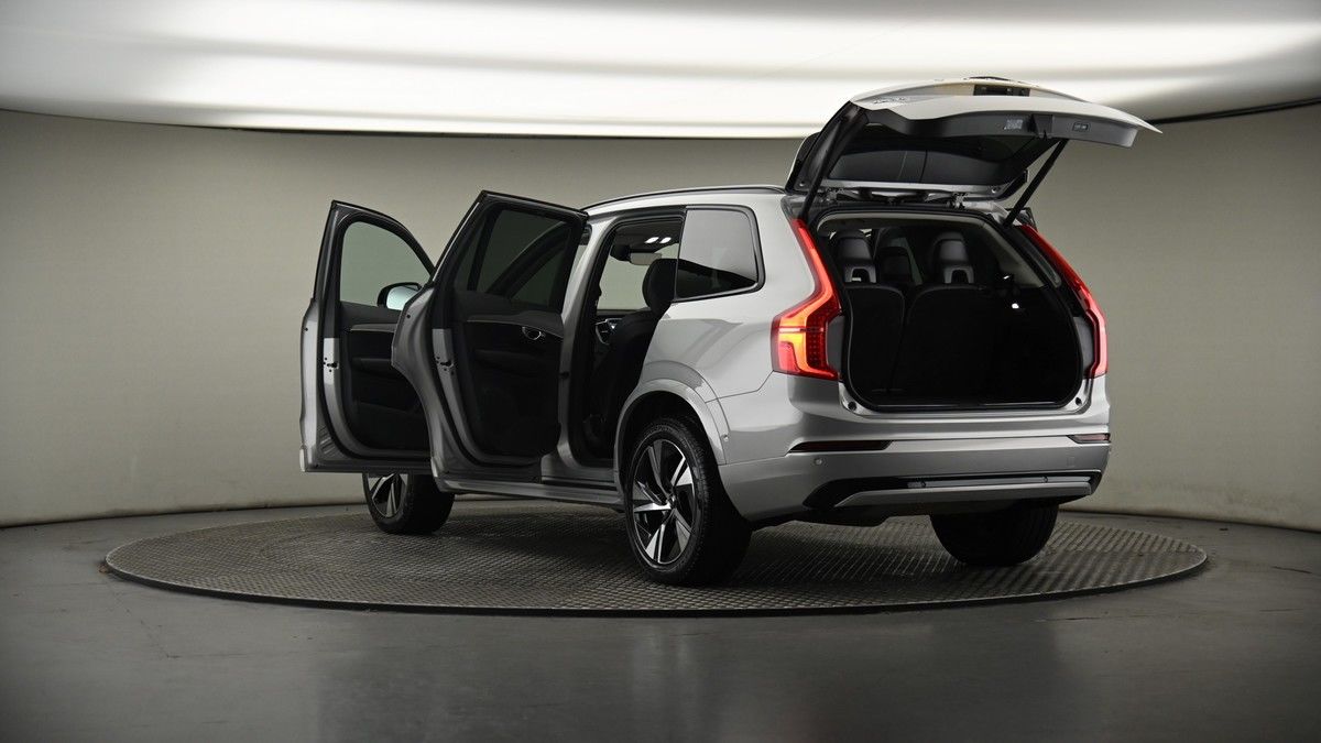 Volvo XC90 Image 8