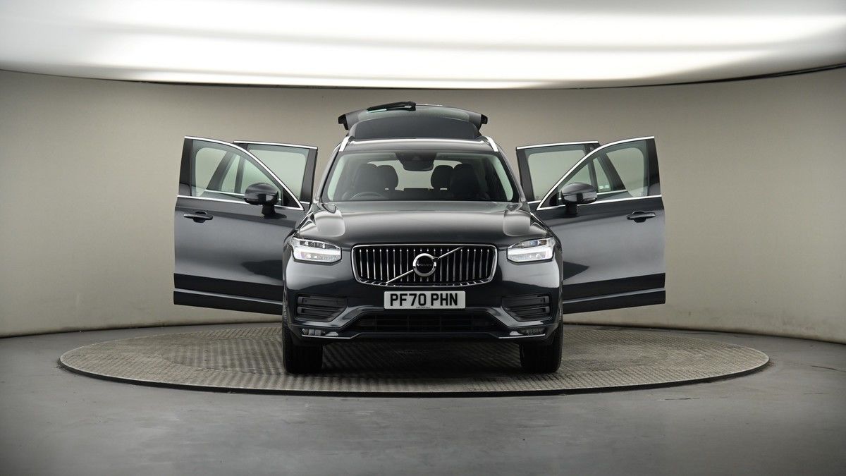 More views of Volvo XC90