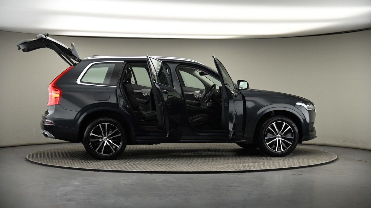 More views of Volvo XC90