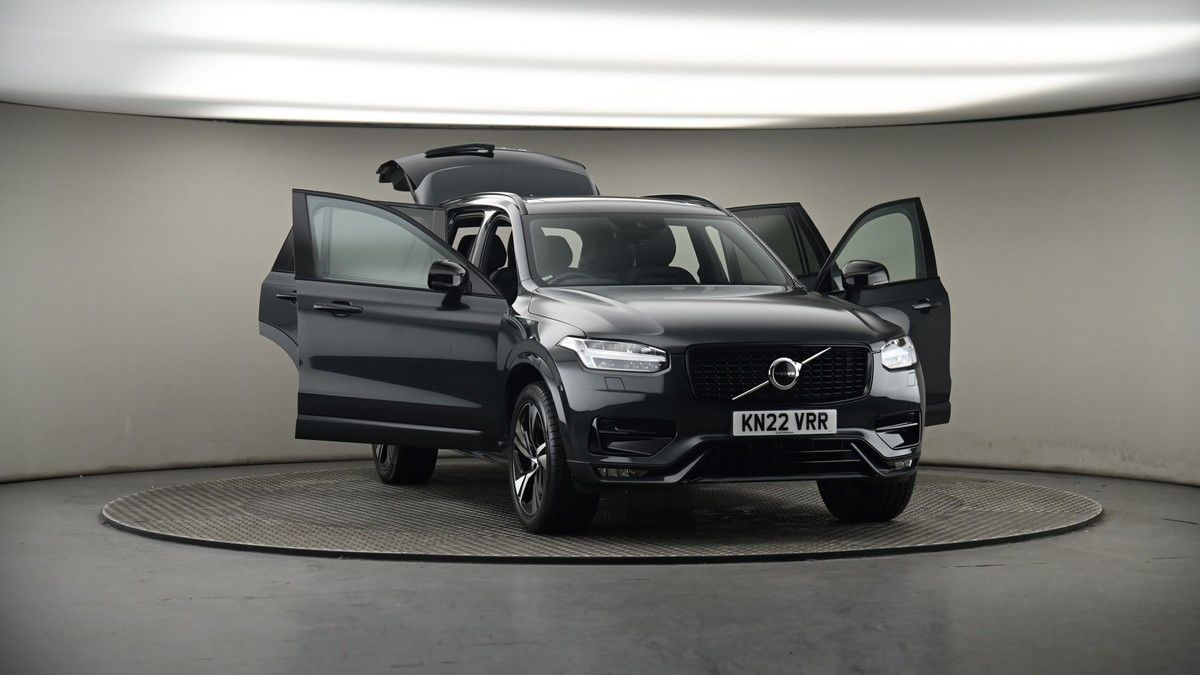 More views of Volvo XC90