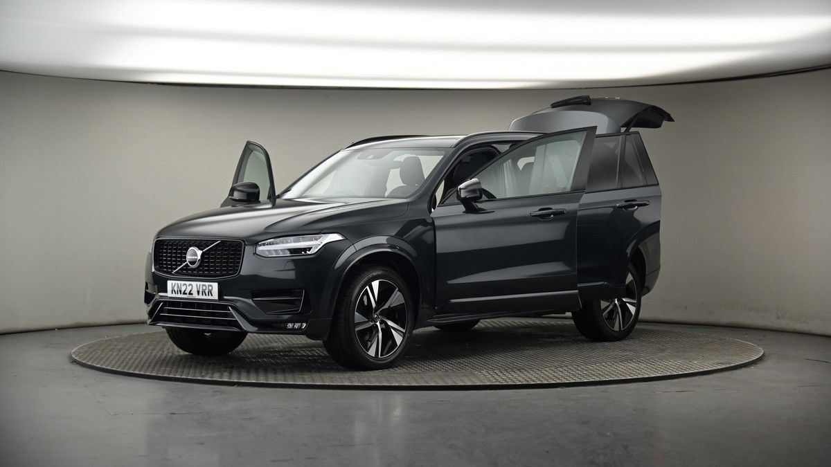 More views of Volvo XC90