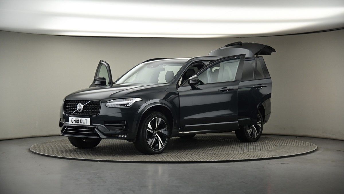 More views of Volvo XC90