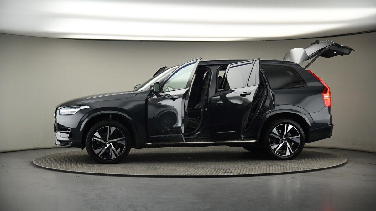 More views of Volvo XC90