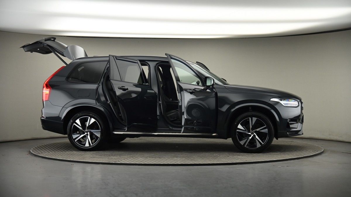 More views of Volvo XC90