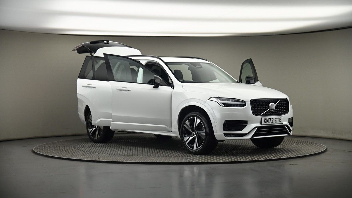 More views of Volvo XC90