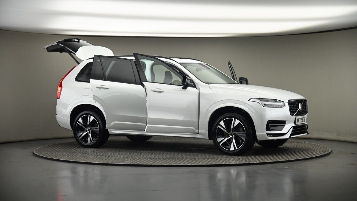 More views of Volvo XC90