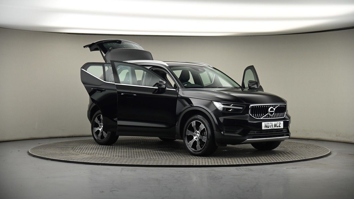 More views of Volvo XC40