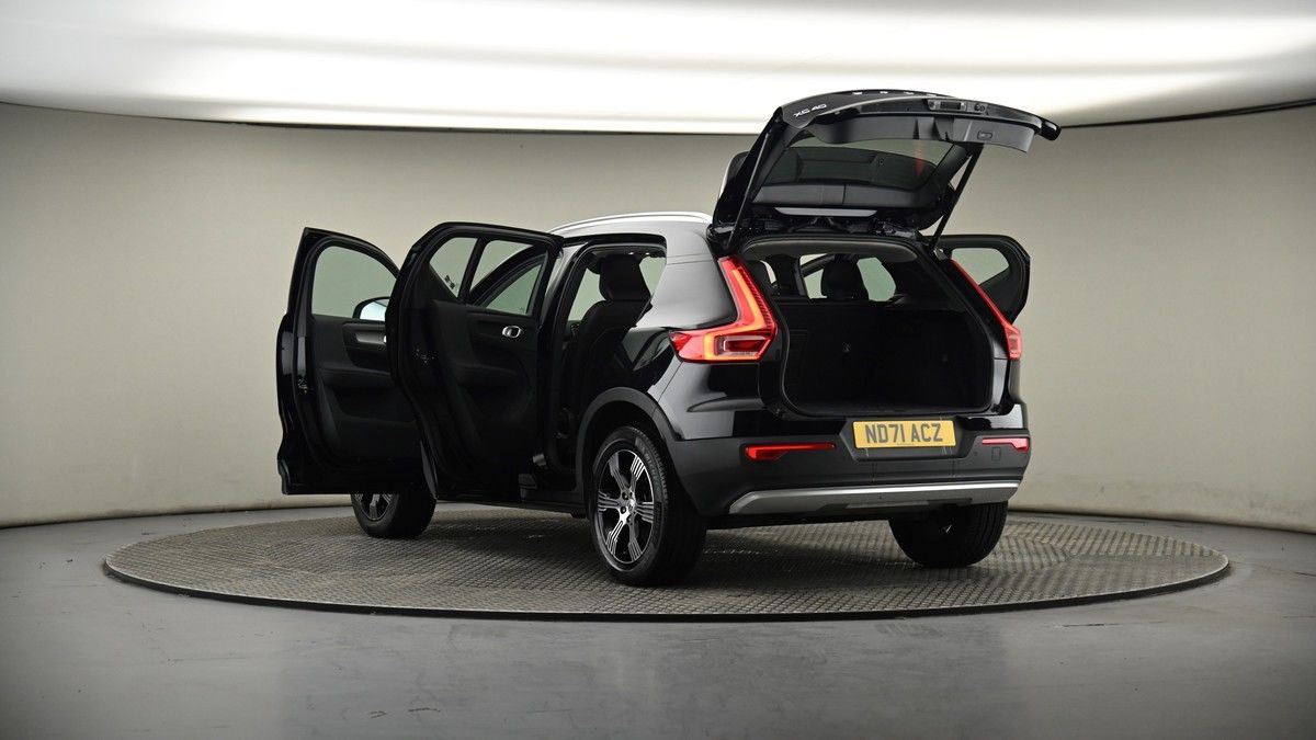 Volvo XC40 Image 8