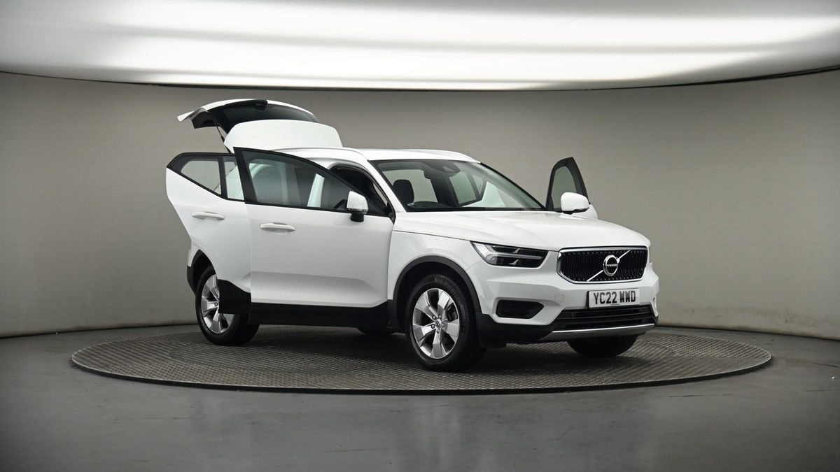 More views of Volvo XC40