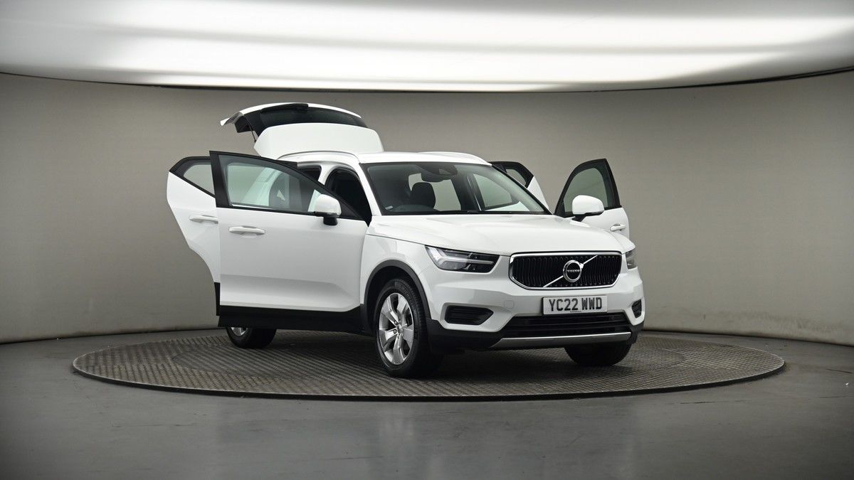 More views of Volvo XC40